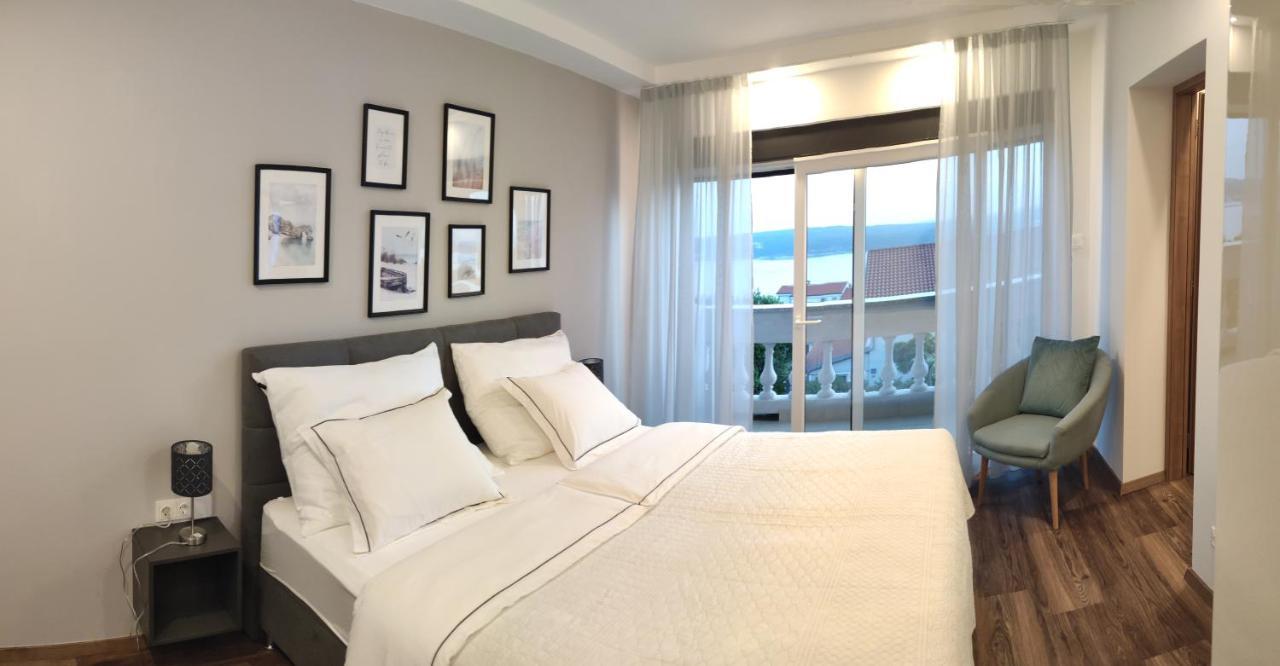 Villa Mandi'S Crikvenica Buitenkant foto